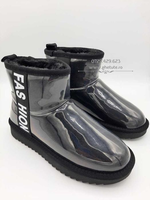 Ghete / cizme UGG mini clasic , impermeabile, 35 si 37
