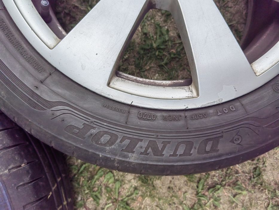 Jante din aliaj cu anvelope Dunlop