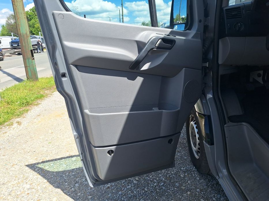 Volkswagen Crafter 2,5   2009 г