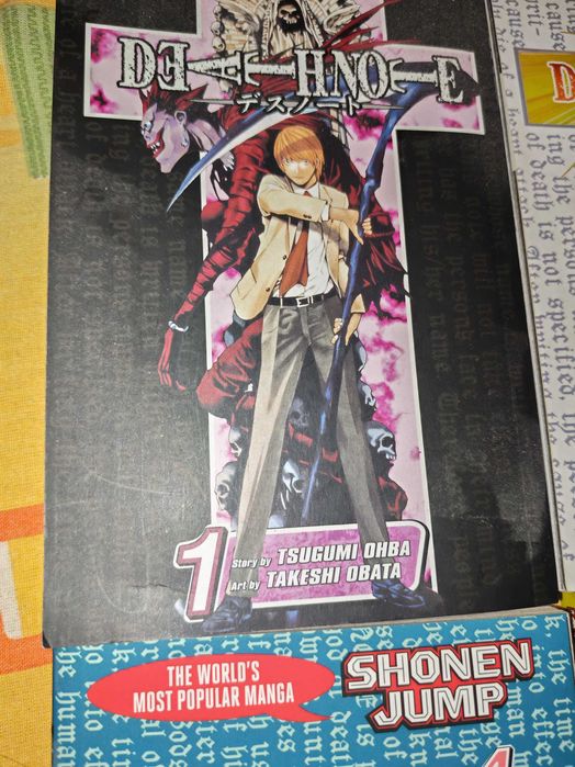 Volumele 1–6 din Death Note (ediția standard în limba engleză, Viz Media).l