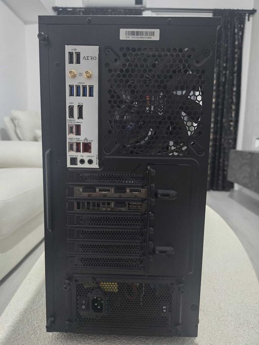 PC Gaming i7 12700KF / RTX 3060 12GB / 32GB DDR5 / 2TB SSD / Full RGB / Impecabil