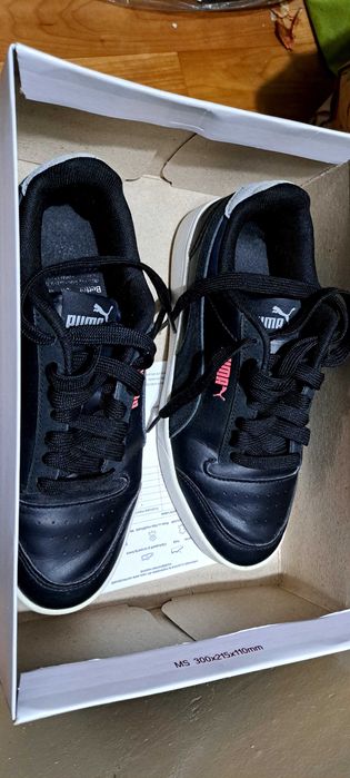 Vand adidasi  mar 38