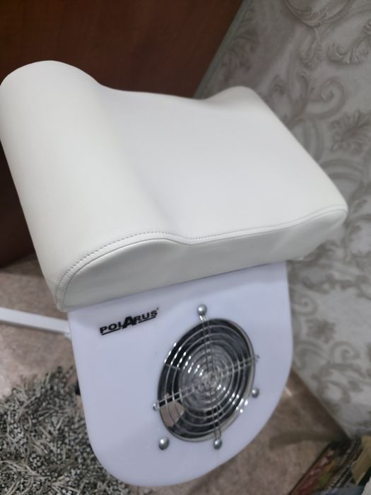 Вытяжка для педикюра