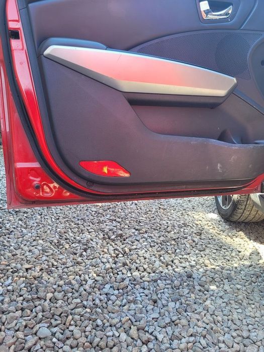 Usa Stanga Fata SsangYong Tivoli 2015 - 2019 SUV 4 Usi Flaming Red Pear RAM (1290)