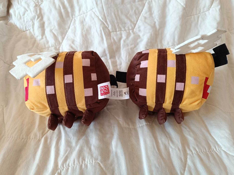 Оригинални Mojang Minecraft пчели