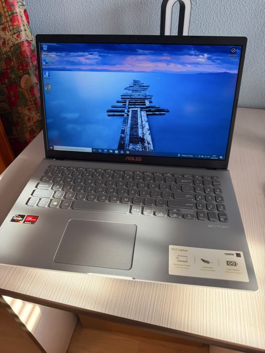 Laptop asus M509DA
