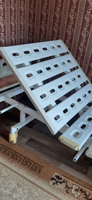 Кровать  для лежачего больного