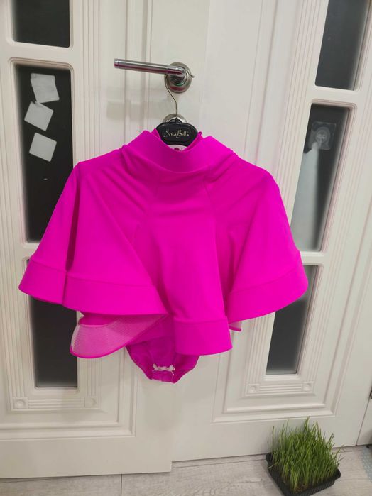 Костюм для бальных танцев 140р