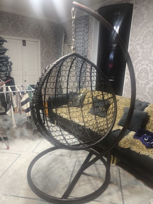 качеля кокон в идеальн состоянии