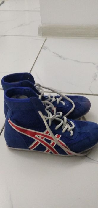 Сатамын продам борцофки одинраз кидым надел