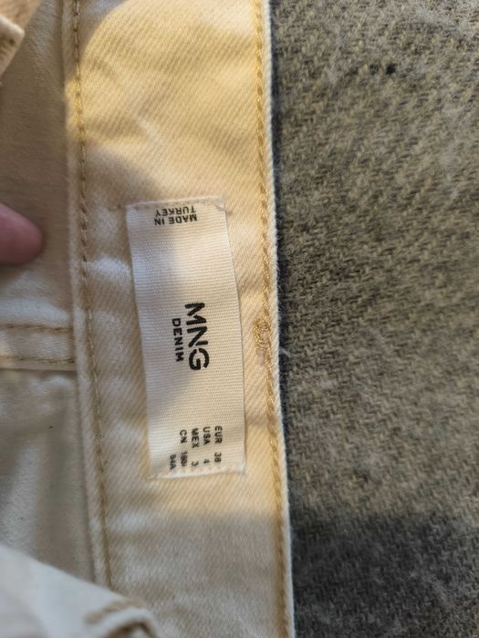 Бели дънки Mango 36 размер
