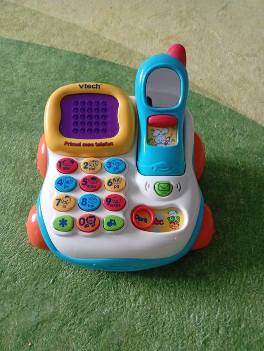 Telefon inteligent pentru copii