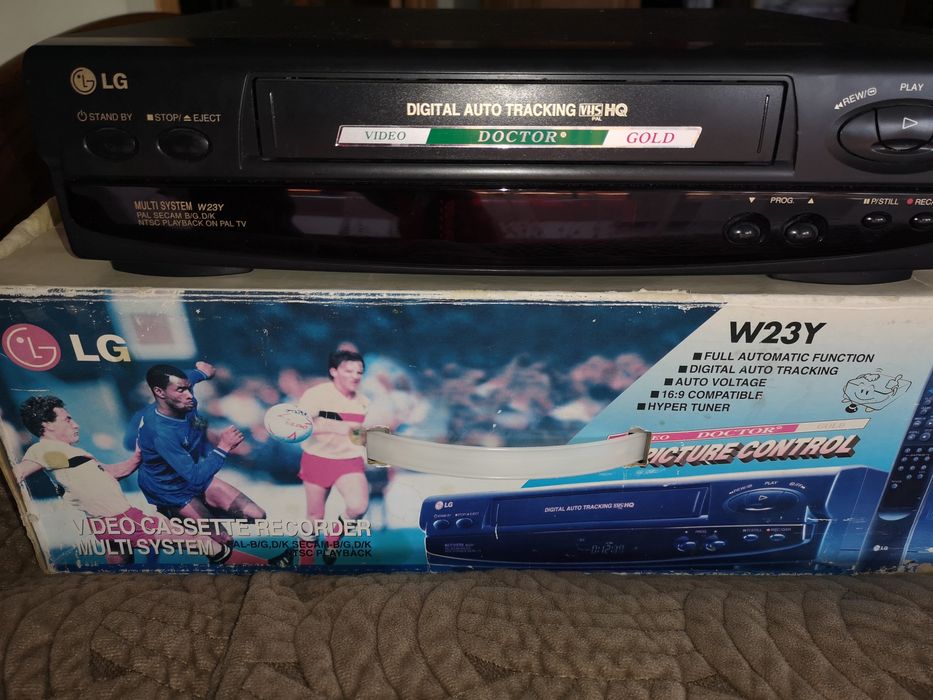 Продам видеомагнитофон