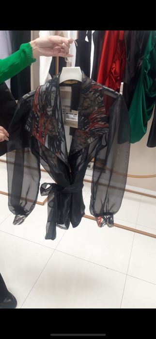 Продам вечерную блузку