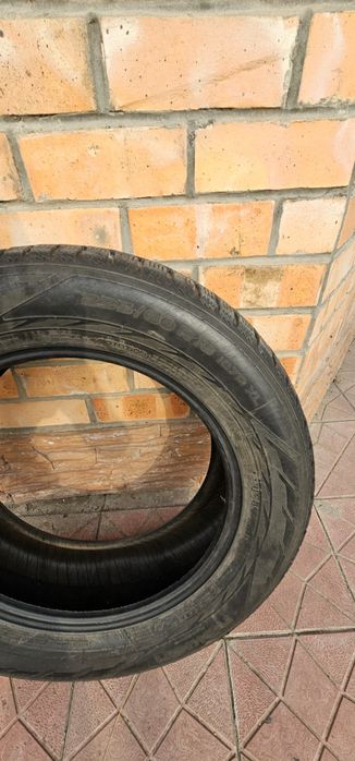 Продаётся комплект зимней резины "Nokian" в отличном состоянии.
