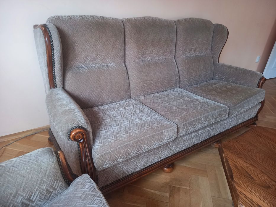 Комплект дивани двуместен и триместен