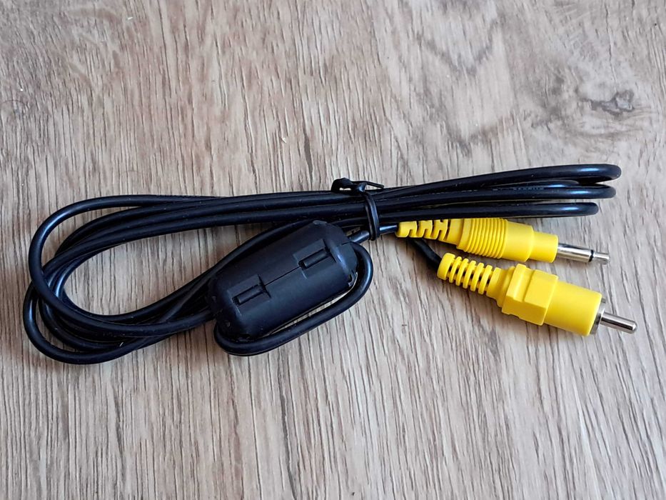 Cabluri audio; RCA; 2xSATA-IDE; adaptor auto DC