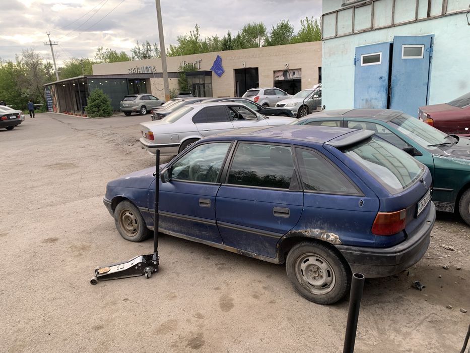Продам opel astra 1992