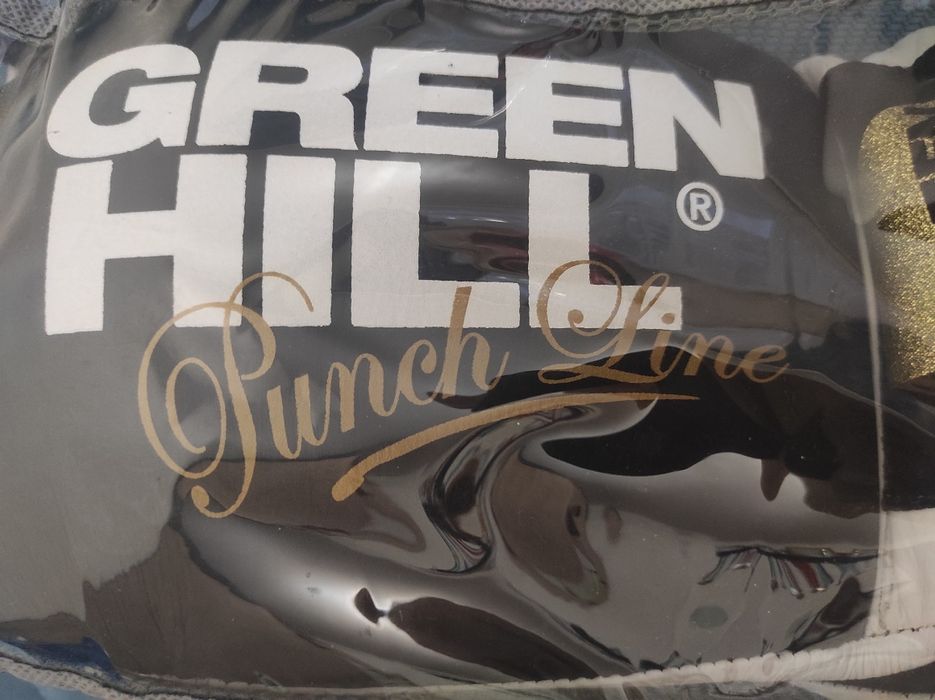 Продам профессиональные перчатки green hill