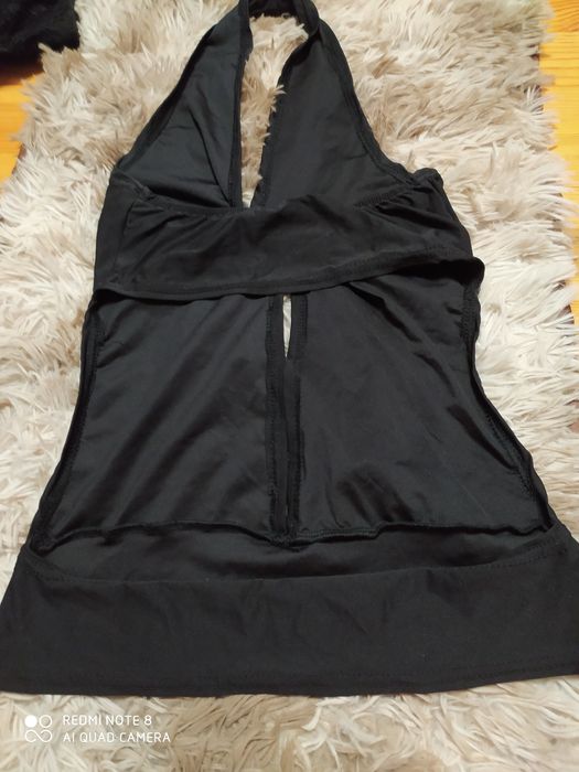 Платья.             .