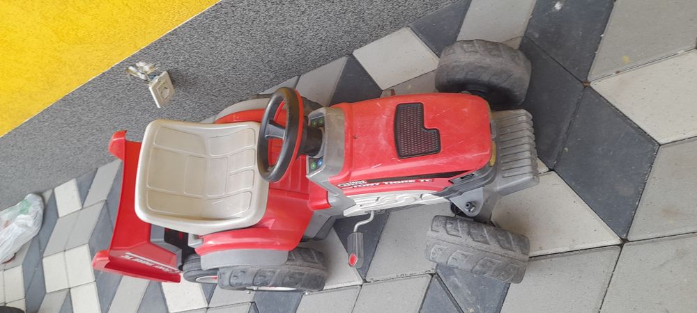 Tractor cu pedale Tony Tigre
