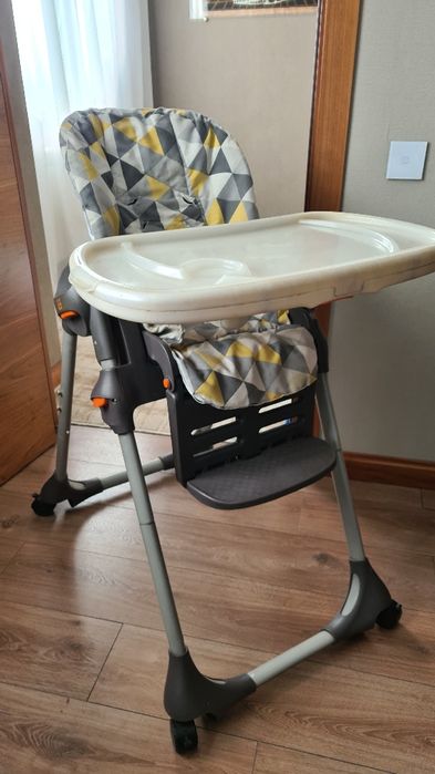 Стул для кормления chicco