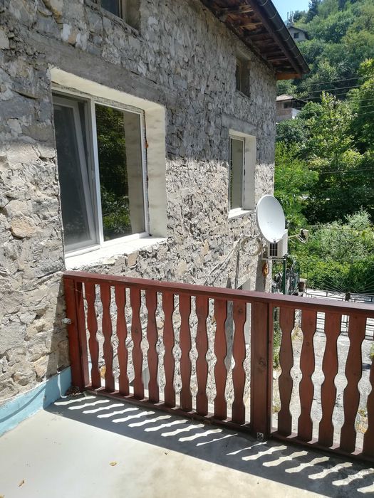 Продава се Къща в Асеновград - 192 кв.м за 782 €/кв.м - Снимка #19