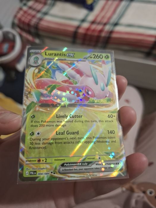 Lurantis Pokemon Card