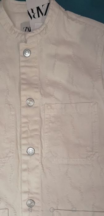 Страхотен дънков елек Zara