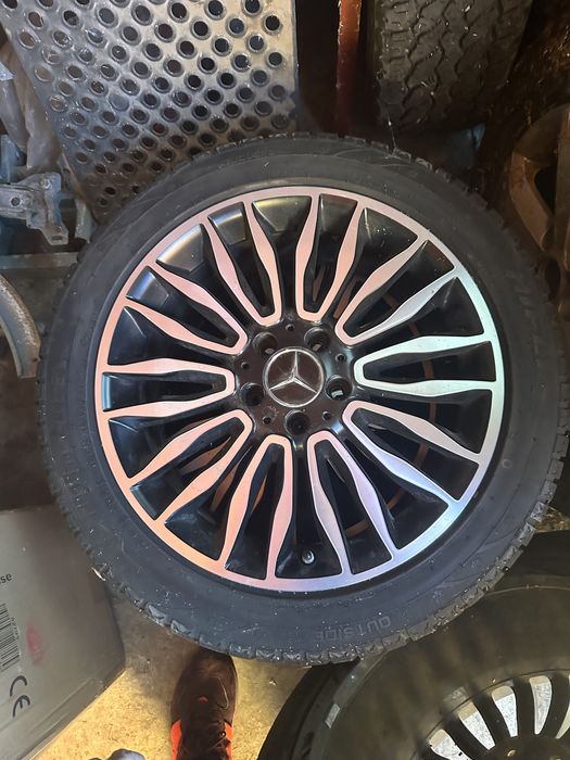 Jante plus anvelope cauciucuri 245/45/18 Mercedes C,E,V Class