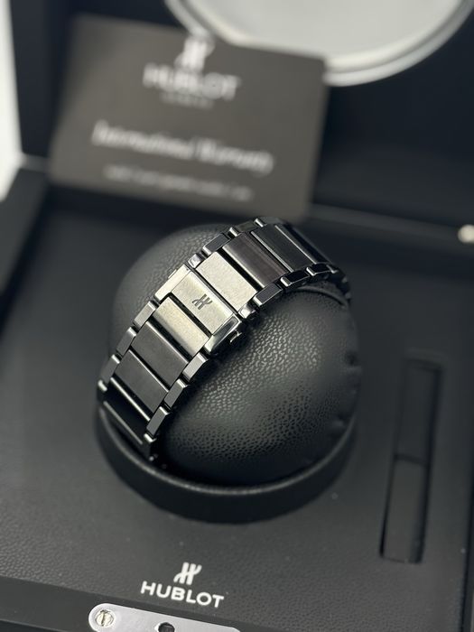 Ceas Hublot Classic Fusion Chronograph Ceramic