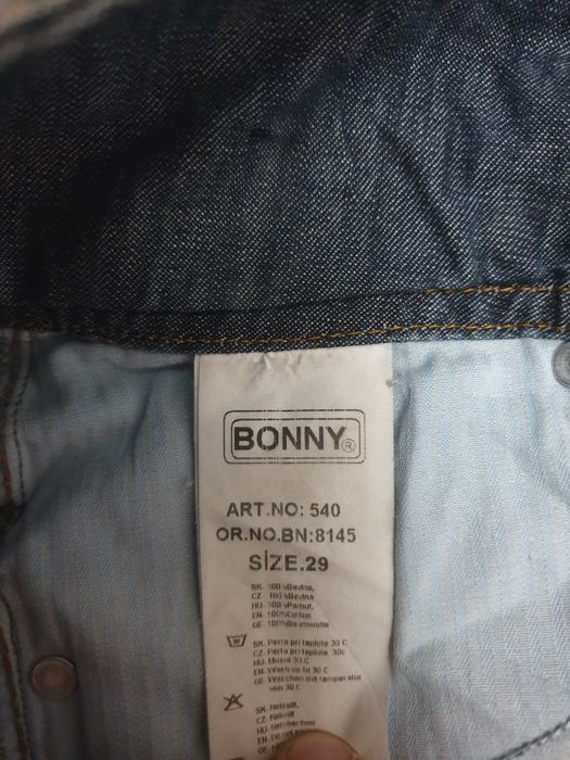 Fusta din blugi deosebita