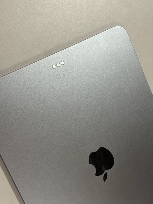 iPad Air M3 11inch - display spart - full box 128gb