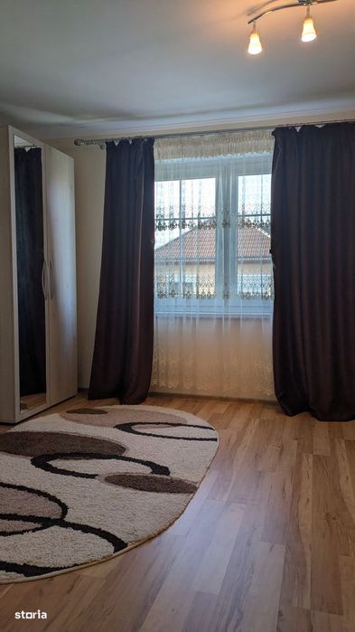Duplex intreg, constructie noua,solida, in Gai, aproape de principala!