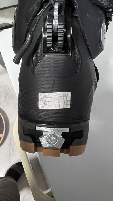 Лыжные ботинки для скитура