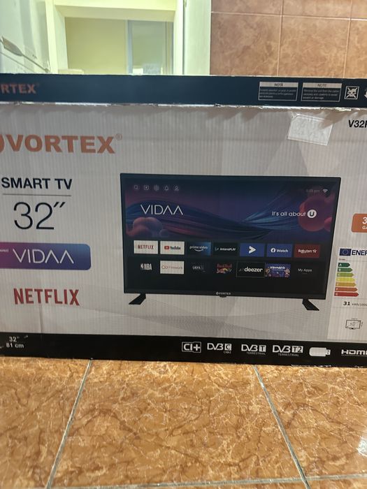 Televizor Smart Vortex fara picior la cutie•Amanet Lazar Crangasi•55397
