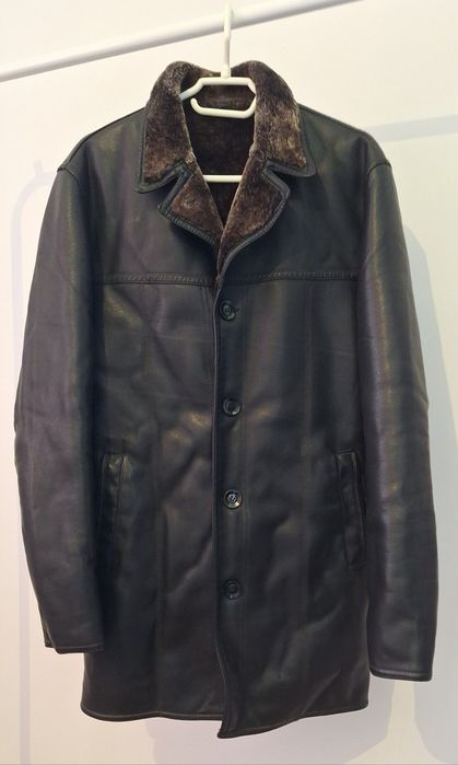 Кожаные куртки, 46 размер