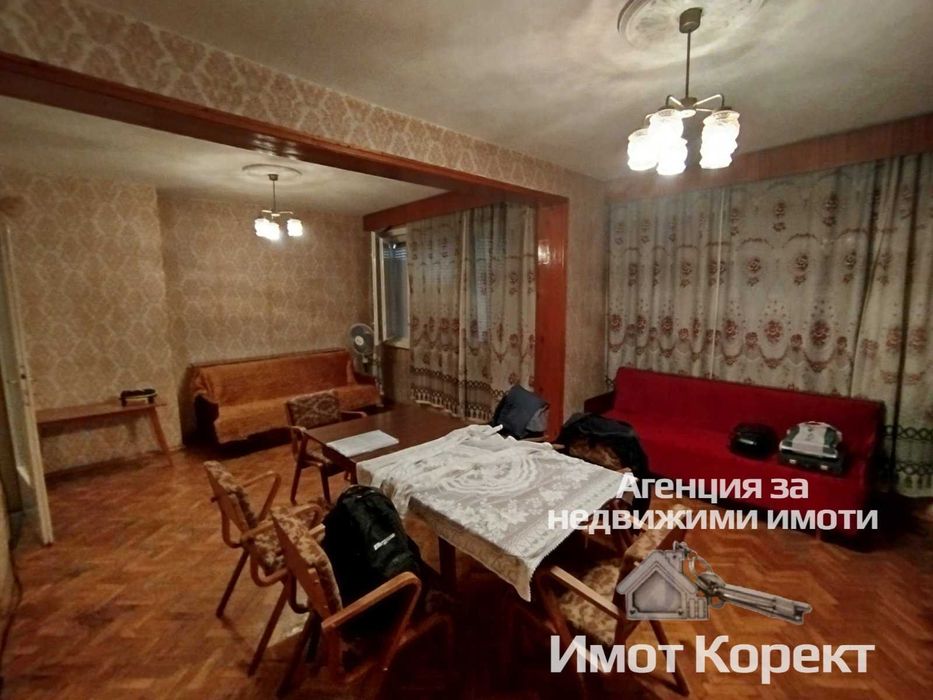 Продава се Четиристаен апартамент в Асеновград - 90 кв.м за 1134 €/кв.м - Снимка #10