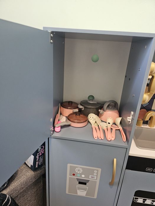 Дървена детска кухня