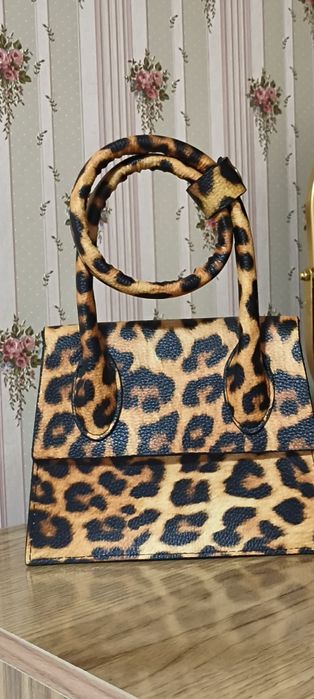 Сумка Жак Мюс леопард