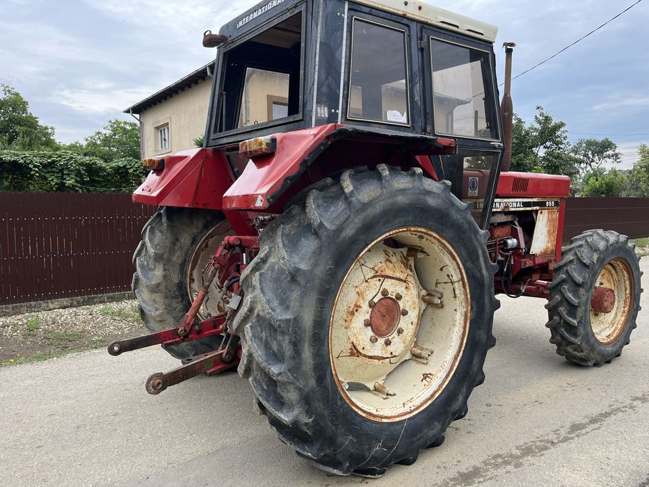 Case International 955