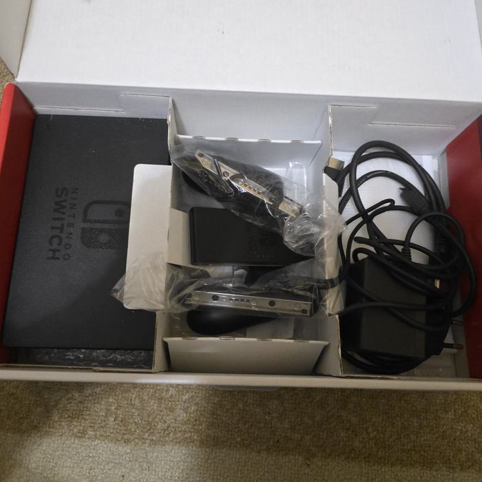 Nintendo Switch V2