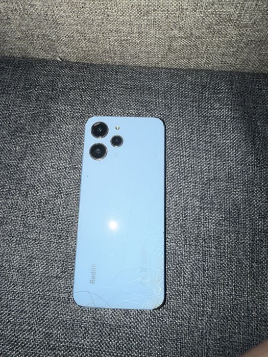 Redmi 12 голубой