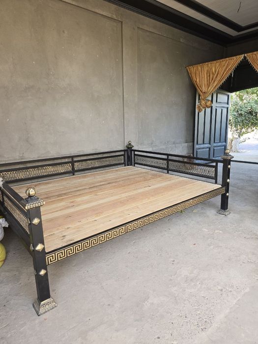 Temir tapchan kravat soʻri