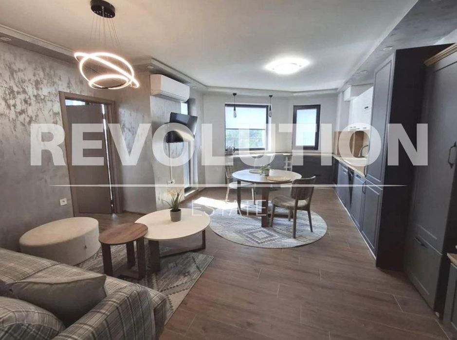 Дава се под наем Двустаен апартамент в Варна, Бриз - 68 кв.м за 850 € - Снимка #1