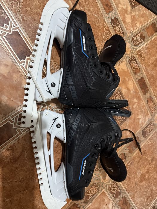 Коньки 39р и 42р