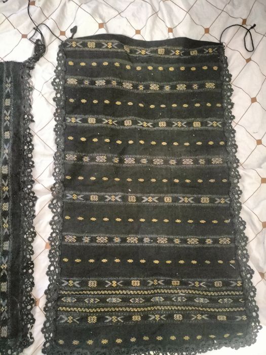 Catrinel zona Mehedinți cel auriu este fir metalic