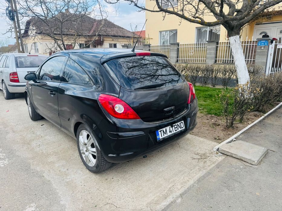 Vand Corsa D 1.2 benzina + Gpl Incalzire in volan