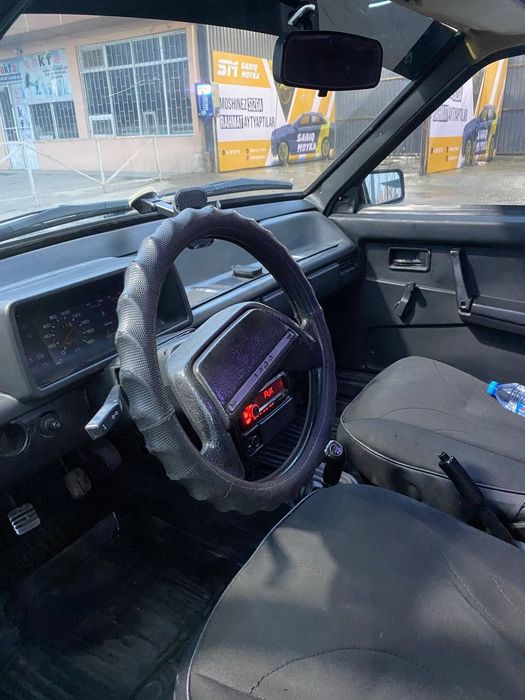 Lada samara 2109 sputnik