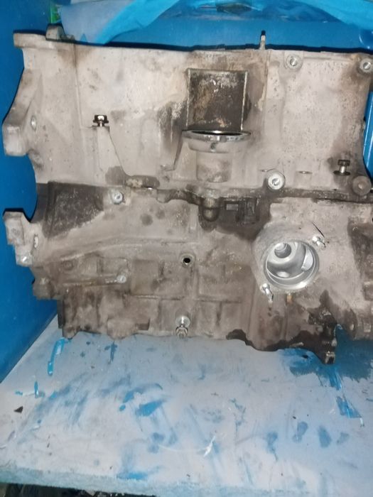 Двигатель 1nz-fxe